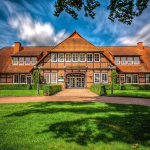 landhaus-am-golfpark.hannover-hotel.net/
