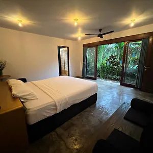 Joyously Raw - Free Upgrade Subject To Availability Frühstückspension Ubud